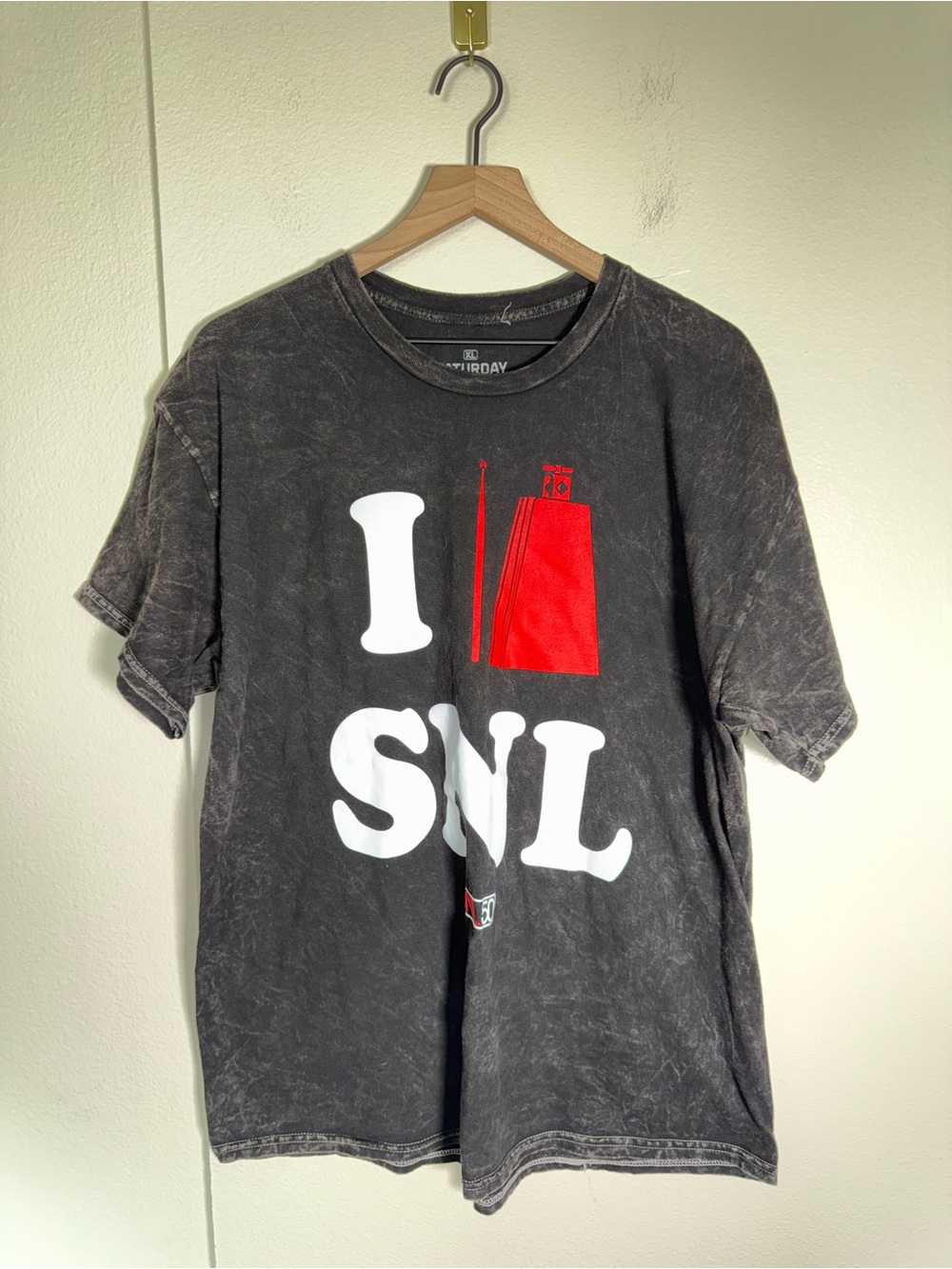 SATURDAY NIGHT LIVE Ripple Junction “I cowbell SNL” Distressed cotton tshirt XL